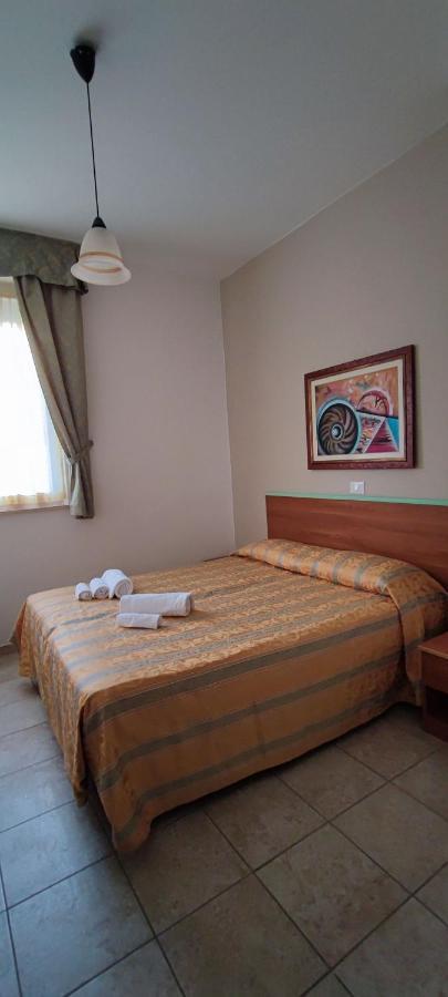 Hotel Zeus Lido Di Classe Room Only Δωμάτιο φωτογραφία