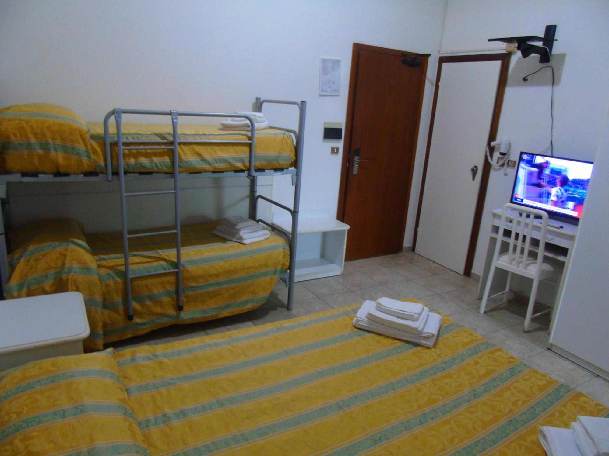 Hotel Zeus Lido Di Classe Room Only Εξωτερικό φωτογραφία